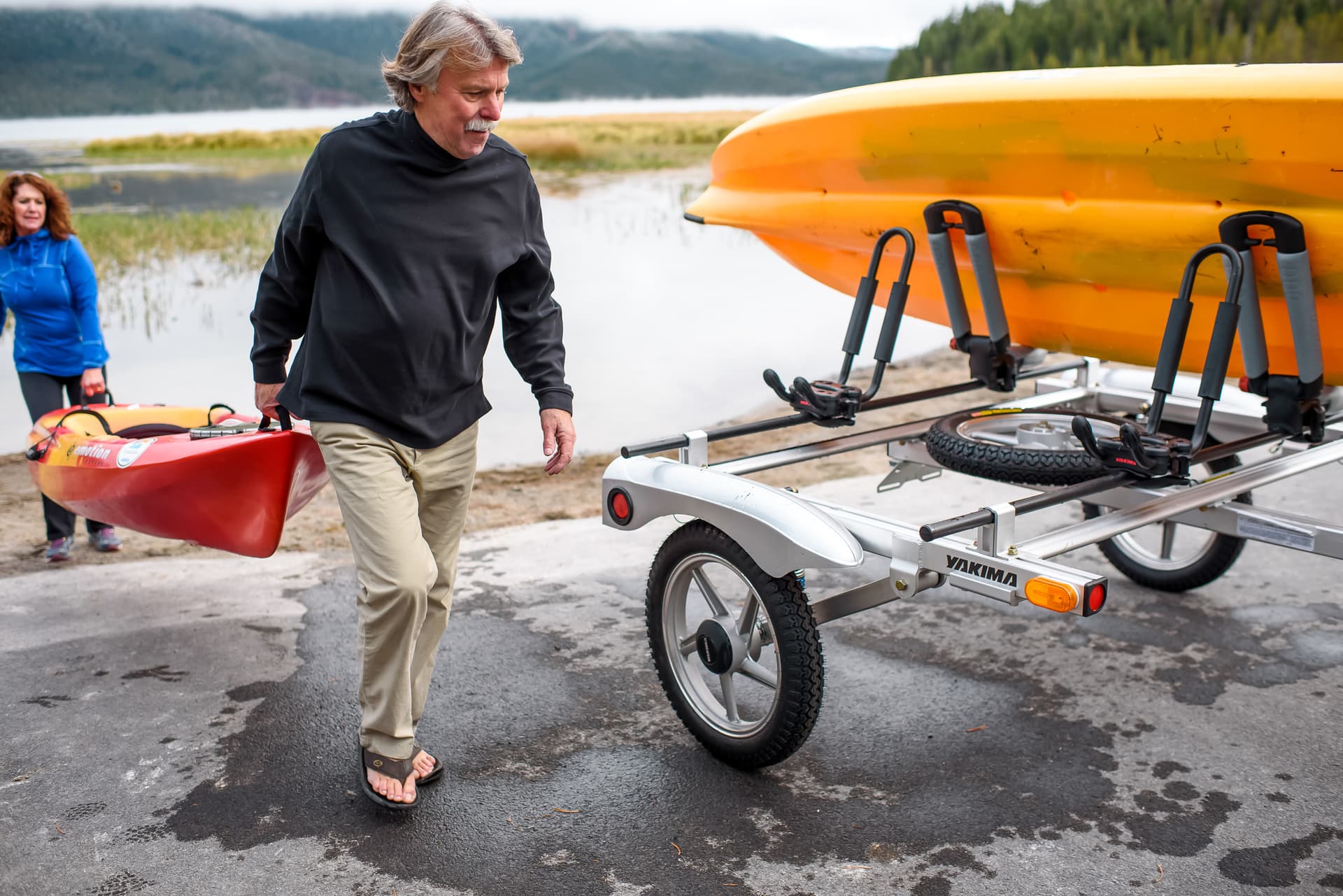 Yakima 66" Rack and Roll Trailer Kayaks, Canoes, Bikes, more