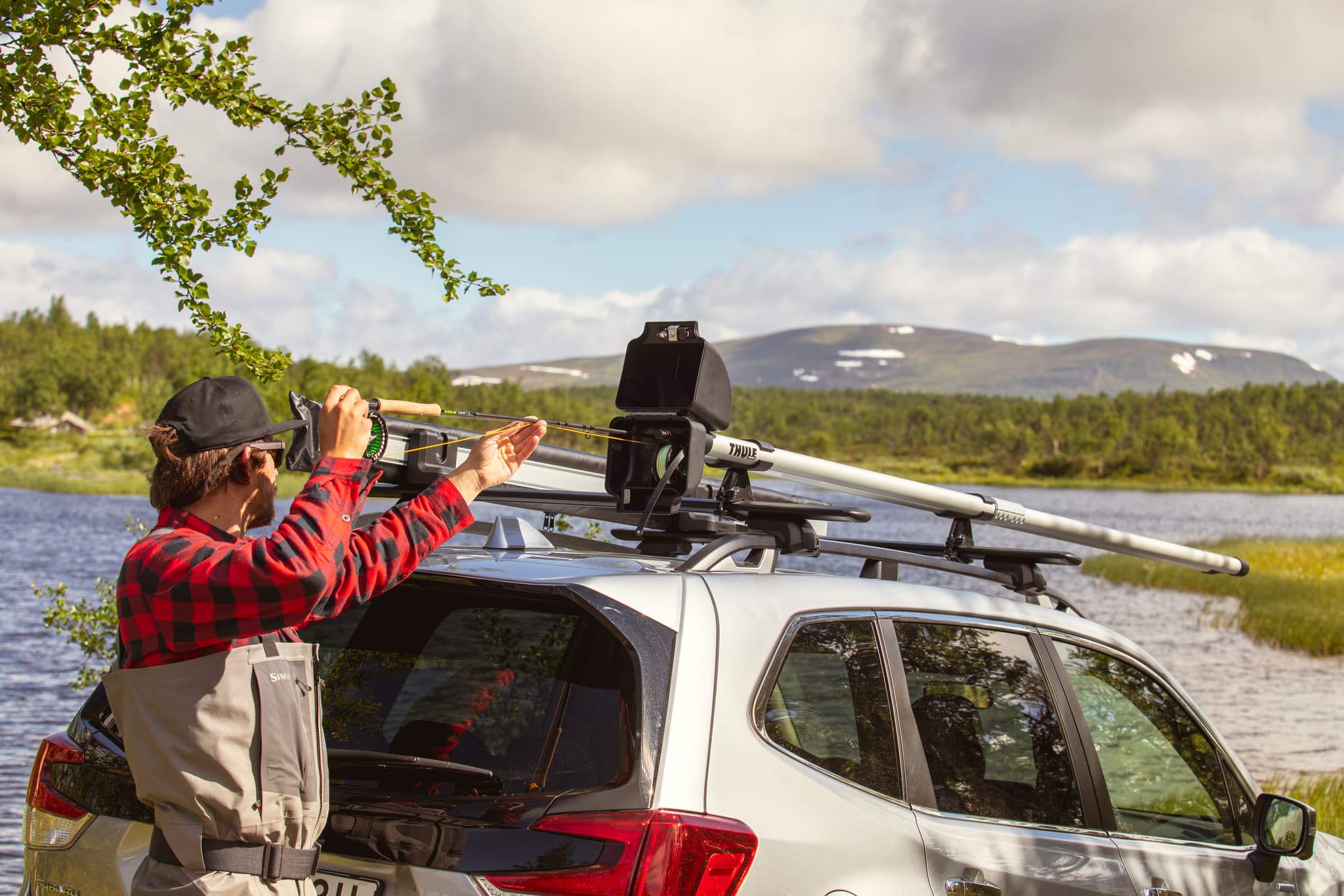 Thule Fly Rod Fishing Pole Racks