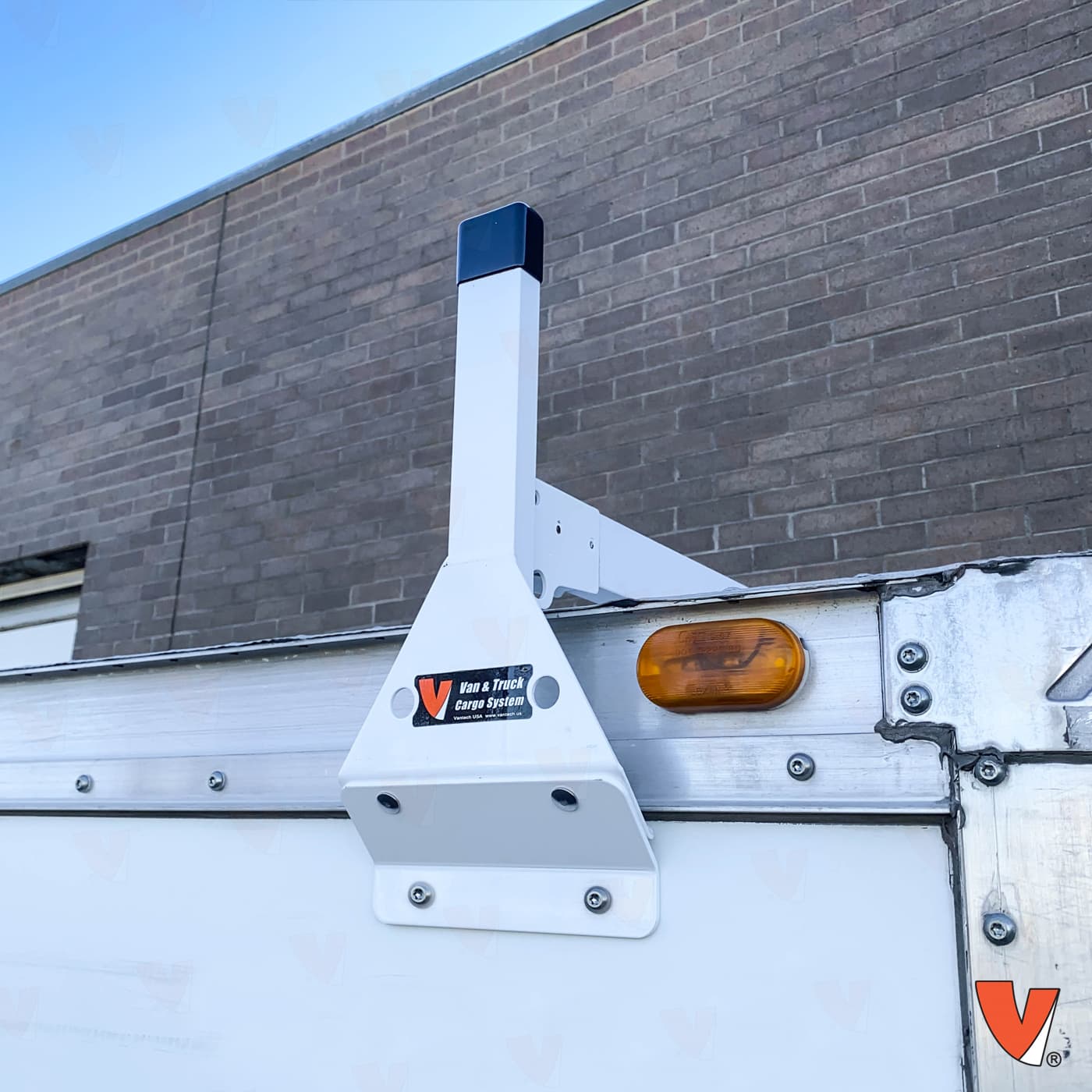 Vantech H1 Box Truck Steel Rack System - Side Mount 9