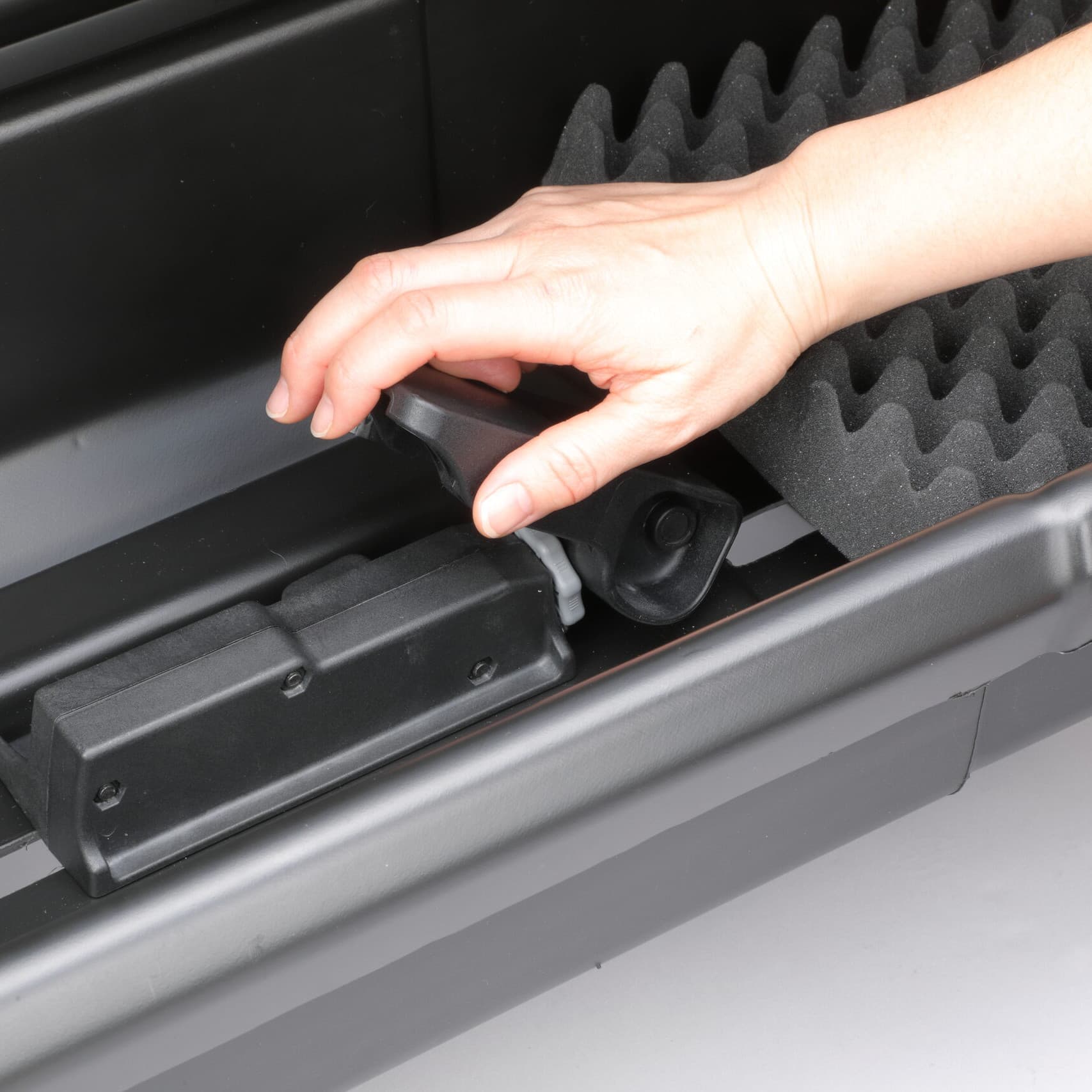 Inno Adjustable Fishing Road Carrier close up on universal mounting hardware