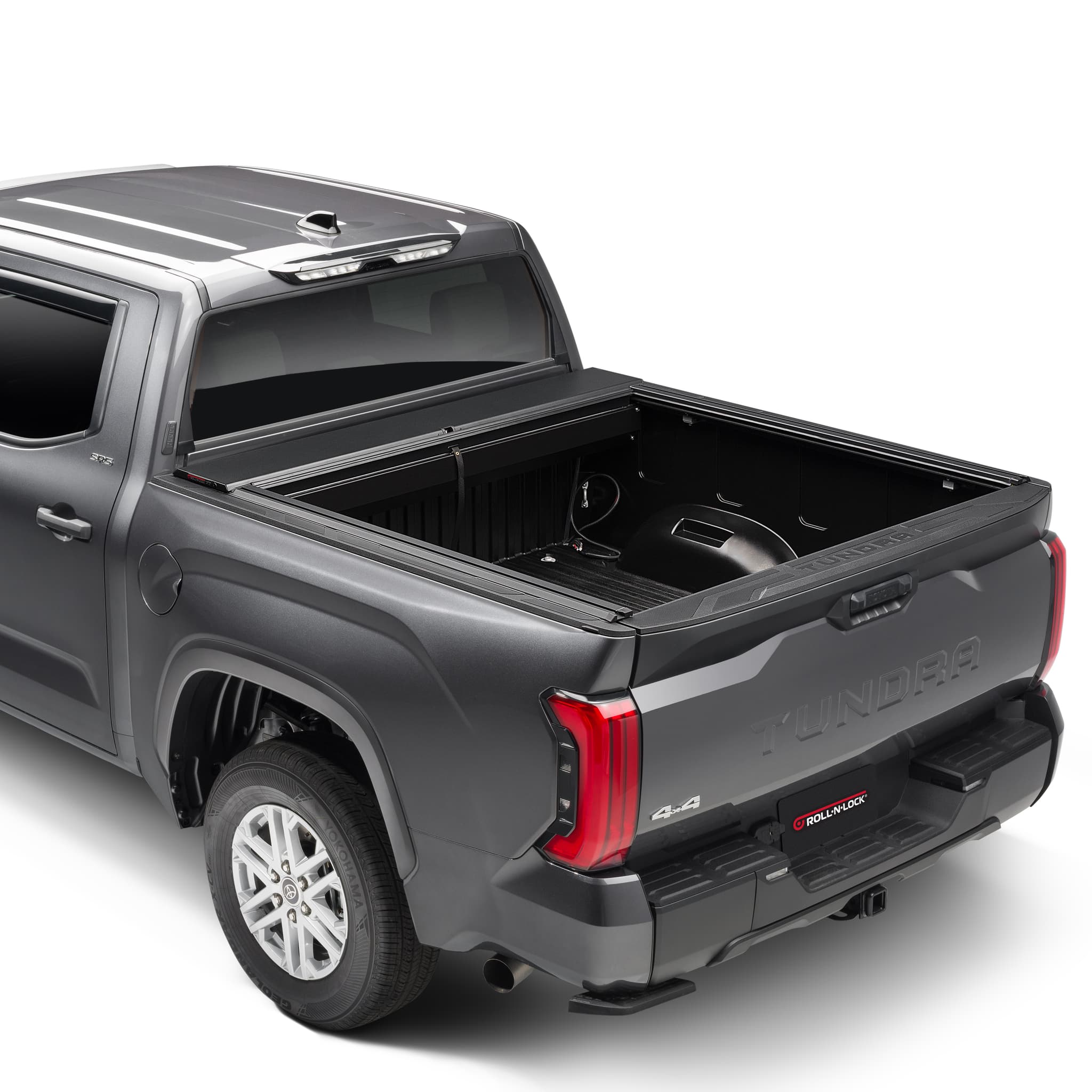 Roll-N-lock A-series xt tonneau cover truck bed fully open