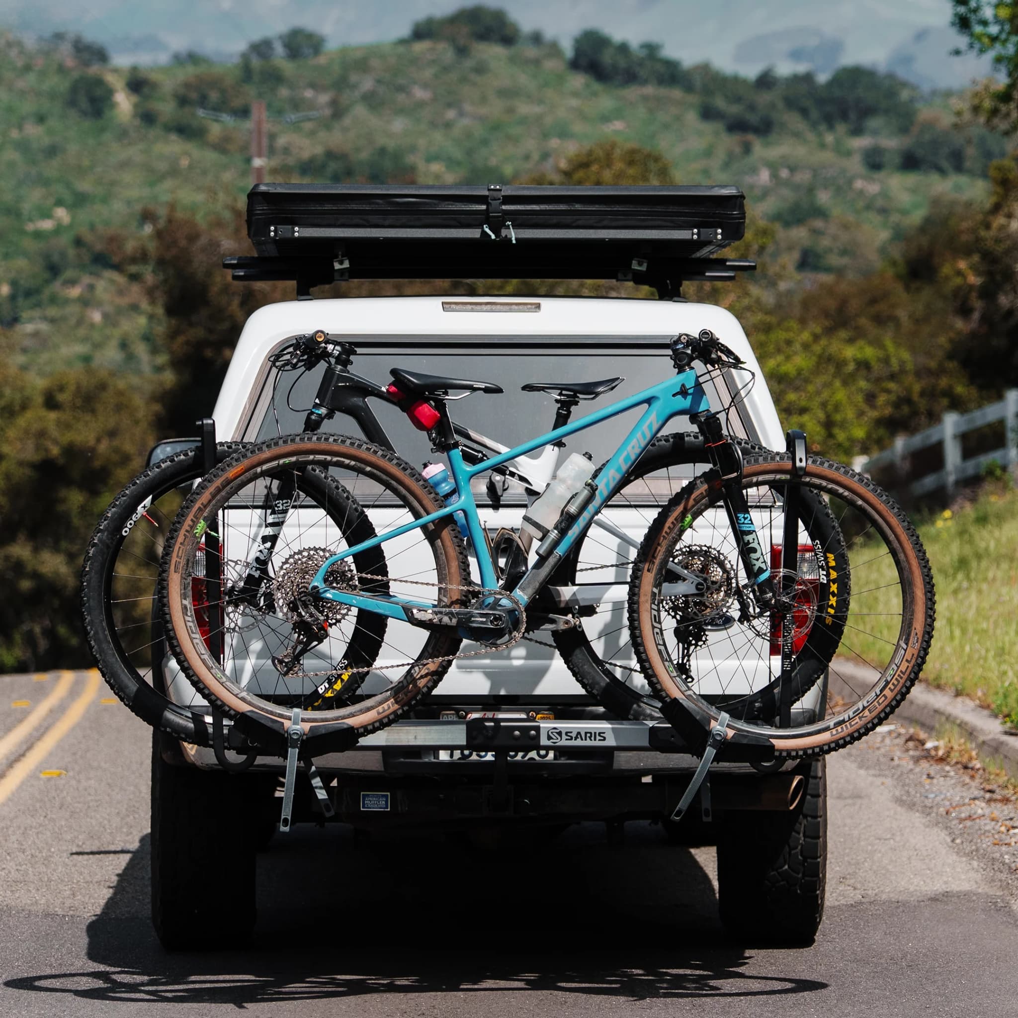 Saris Freedom 4062 Platform bike rack Loaded with Bikes