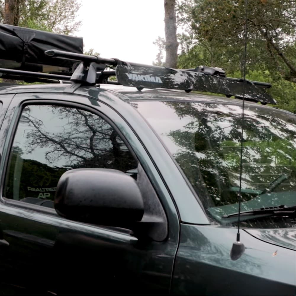 Yakima BaseLine Complete Bare Roof Rack for Truck Cab