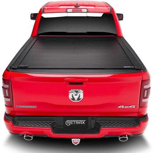 RetraxONE XR Tonneau Cover T-60841 Tundra CrewMax 5.5' Bed with Deck Rail System 2007-2019 2