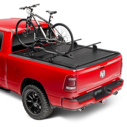 RetraxONE XR Tonneau Cover T-60841 Tundra CrewMax 5.5' Bed with Deck Rail System 2007-2019 10